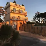 Hotel Almanarre - Eco-responsable 2*