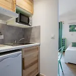 Almanarre - Eco-responsable Face A La Otel