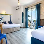 Almanarre - Eco-responsable Face A La Otel 2*