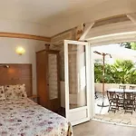 Almanarre - Eco-responsable Face A La Hotell Hyères
