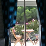 Almanarre - Eco-responsable Face A La Otel 2*