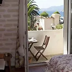 Almanarre - Eco-responsable Face A La Otel