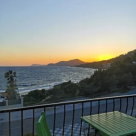 Hotell Almanarre - Eco-responsable Face A La Hyères