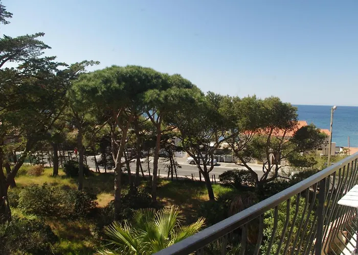 Отель Almanarre - Eco-responsable Face A La 2*