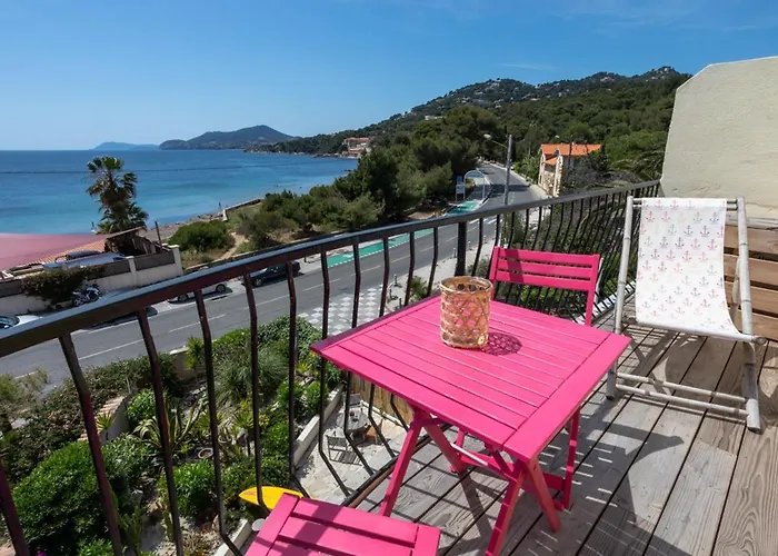 Almanarre - Eco-responsable Face A La فندق 2*