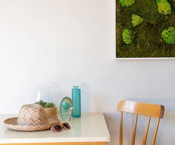 Almanarre - Eco-responsable Face A La 2*